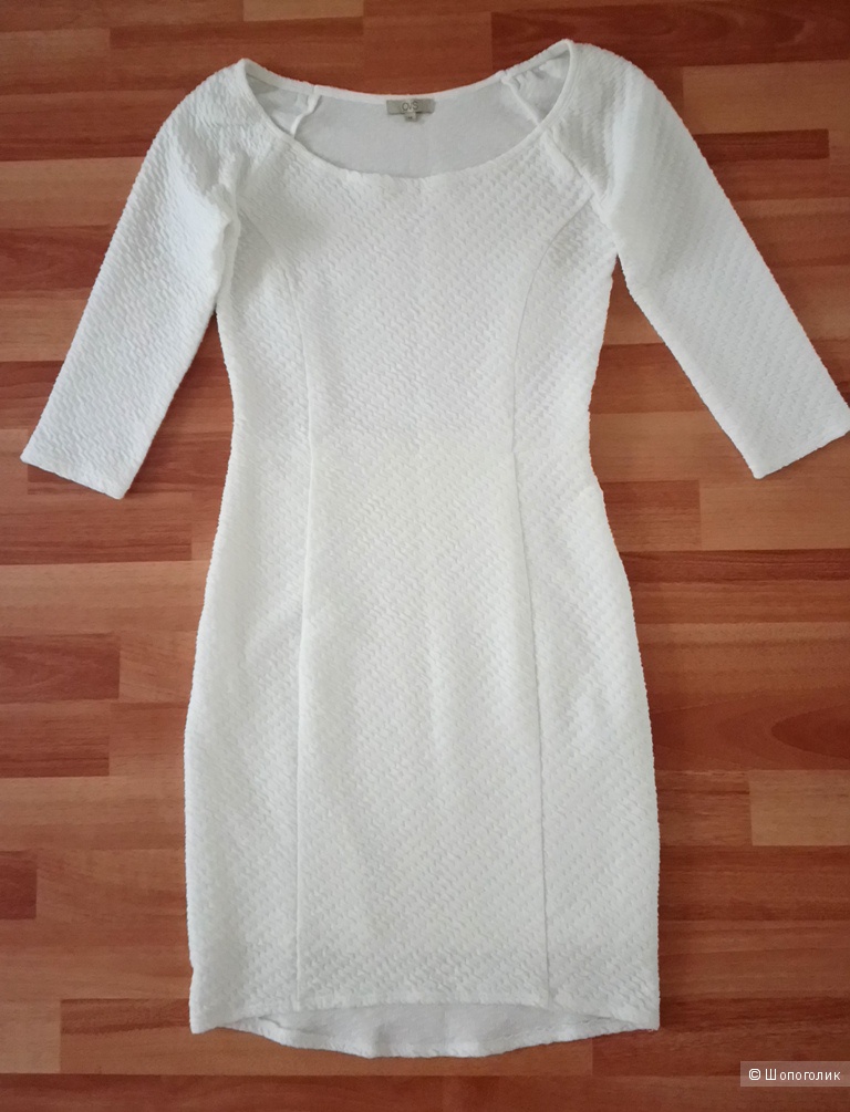 Белое платье из объемного трикотажа OVS (Италия), р-р 42-44