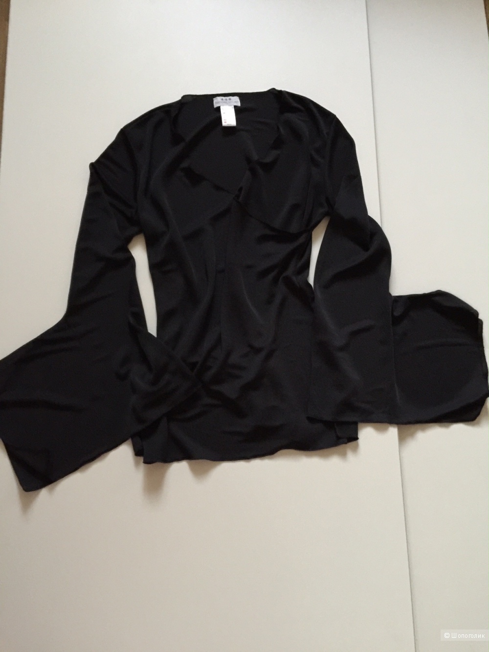 Оригинальная черная блузка марки  4/5/6 Fascion consept размер 46-48