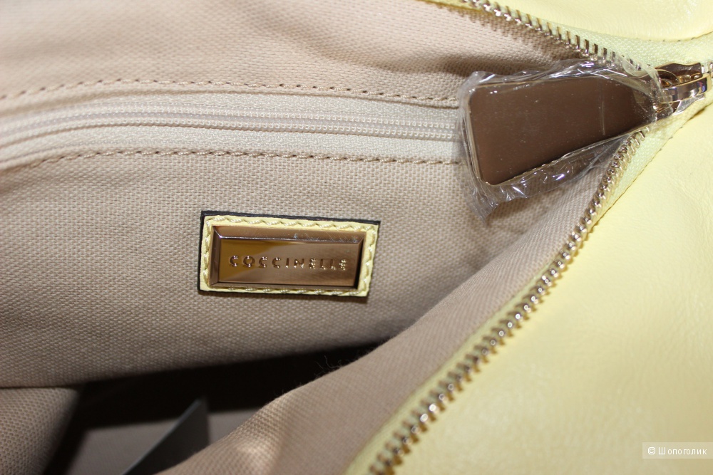 Новая сумка бренд Coccinelle оригинал с бирками и этикетками, Италия
