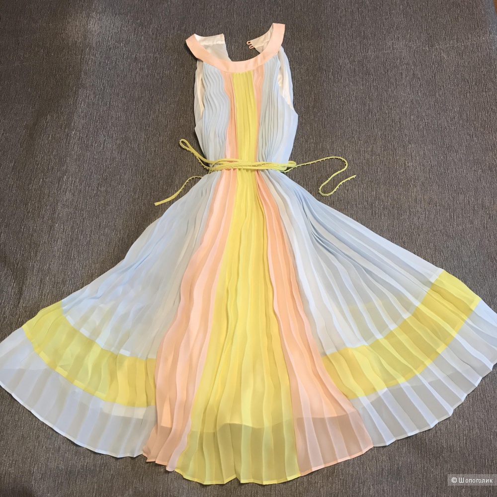 Плиссированное платье Ted Baker,размер 1