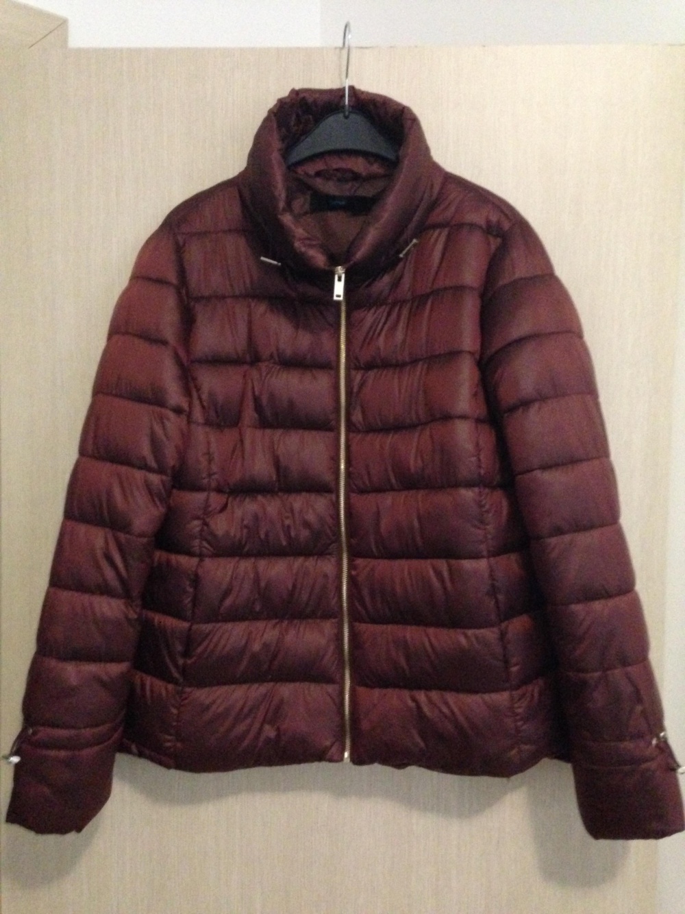 Утеплённая курточка " ВEFREE ", 48-50 размер.