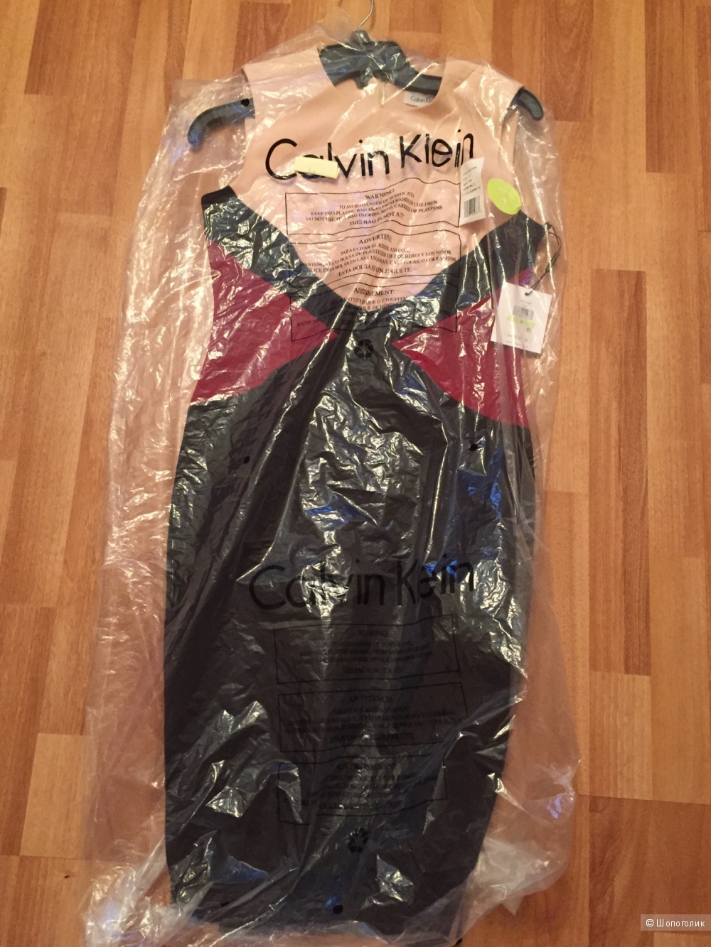 Платье Calvin Klein новое , размер 44-46