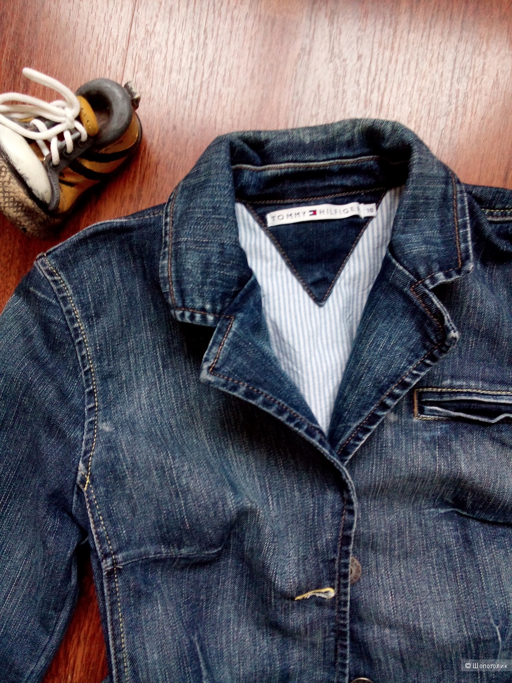 Пиджак джинсовый TOMMY HILFIGER в размере 10 US