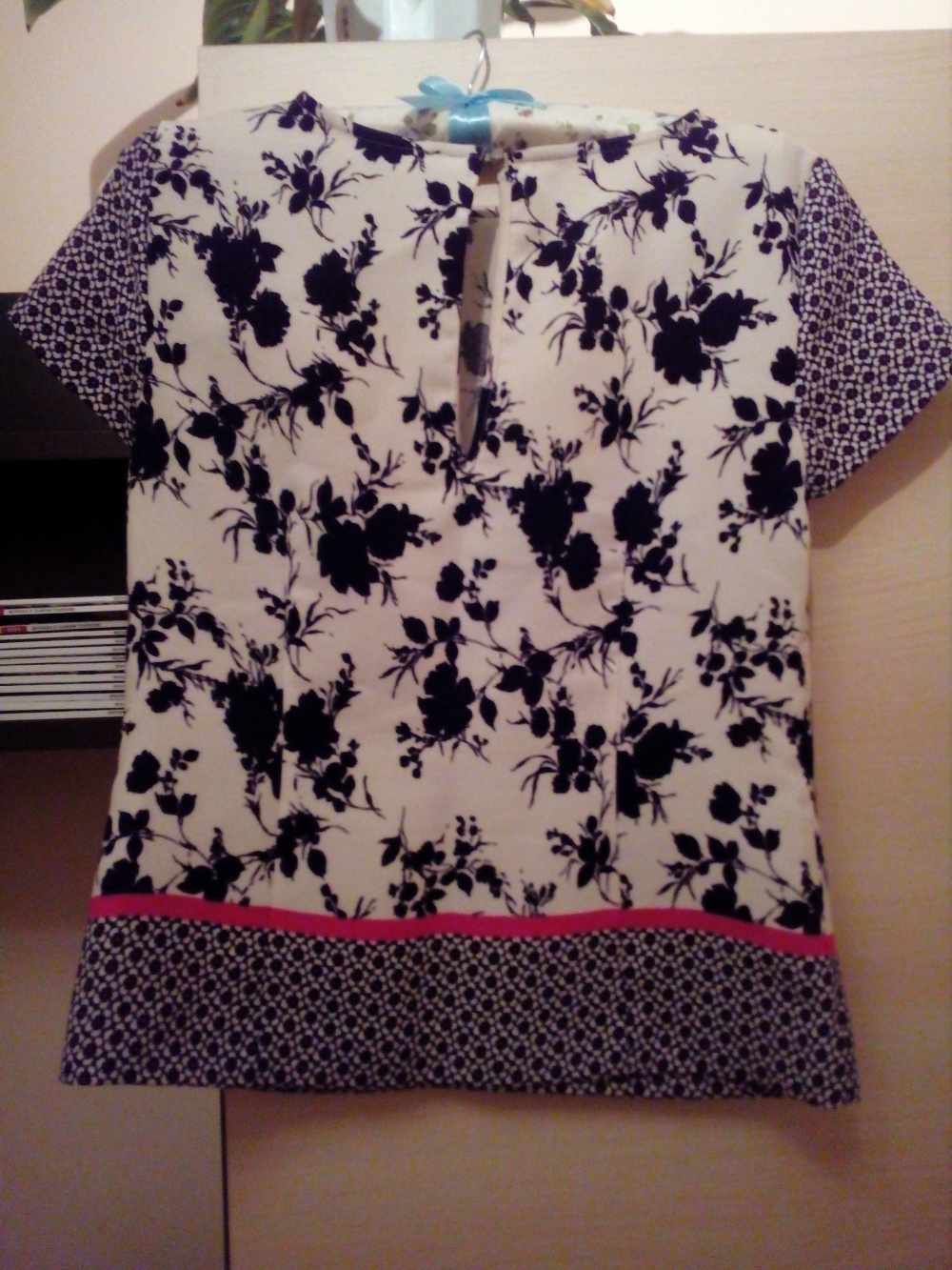 Блузка размер 40,фирма «Oasis»