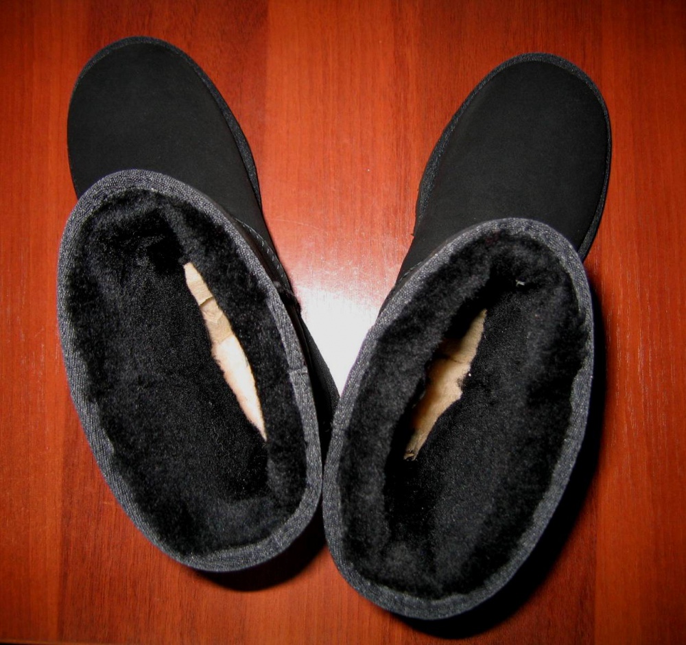 Угги UGG Australia Classic Short Black, 9US (40EU)