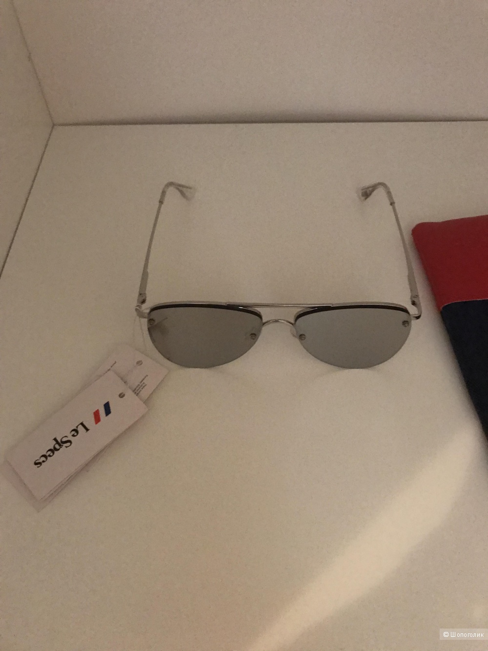 Солнцезащитные очки Le specs
