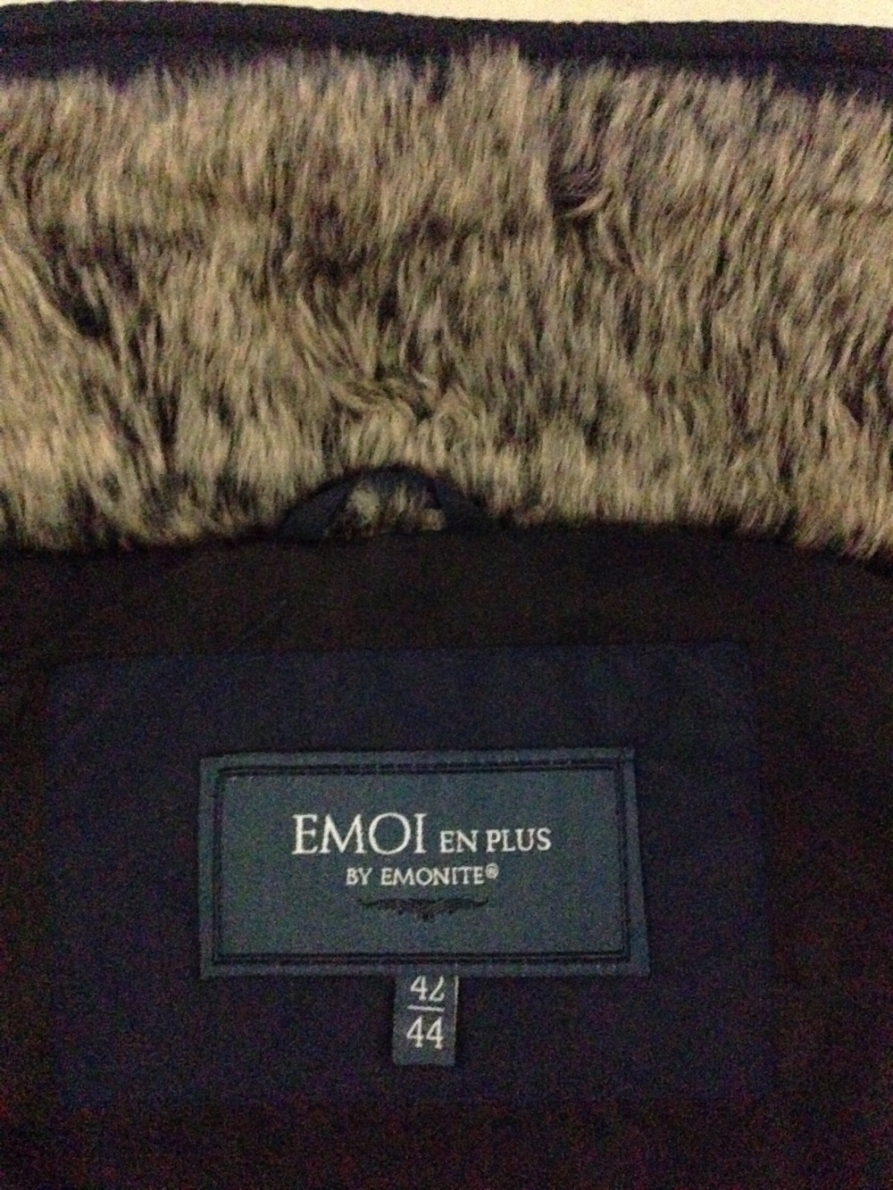Утеплённый жилет " EMOI ", 48-50 размер, Бельгия.