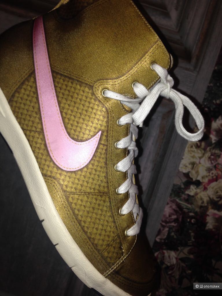 Кеды NIKE,39-40 ,9US