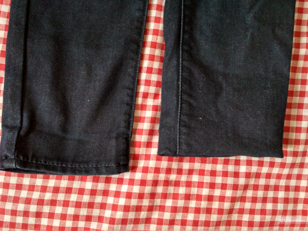 Джинсы Levi's, 25