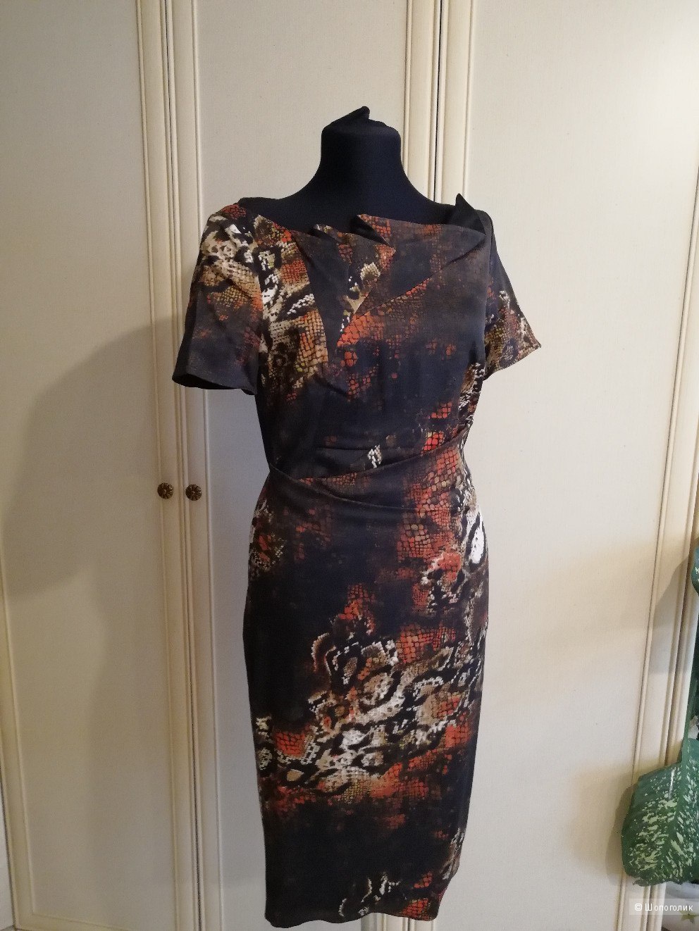 Karen Millen платье красная змея размер UK 12