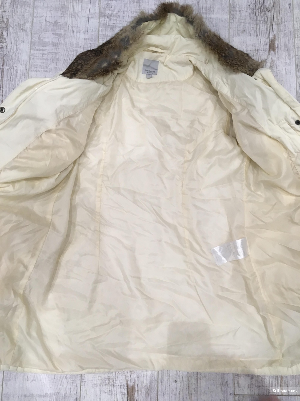 Куртка демисезонная с мехом Finn Flare, 42-44 размер