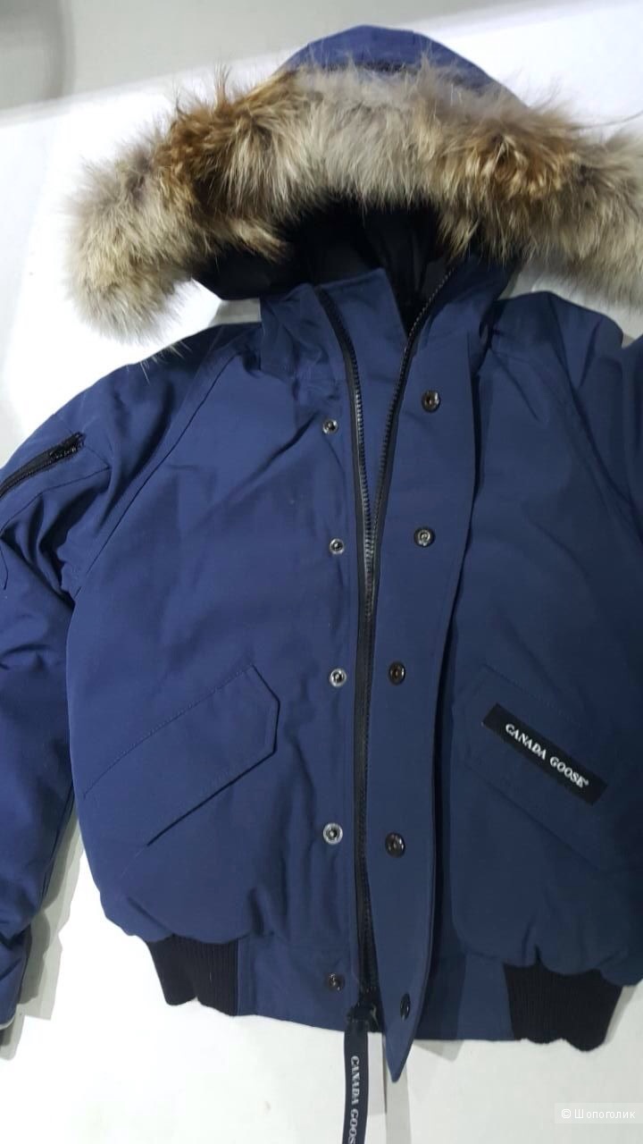 Canada Goose пуховик на мальчика 7-8 лет.