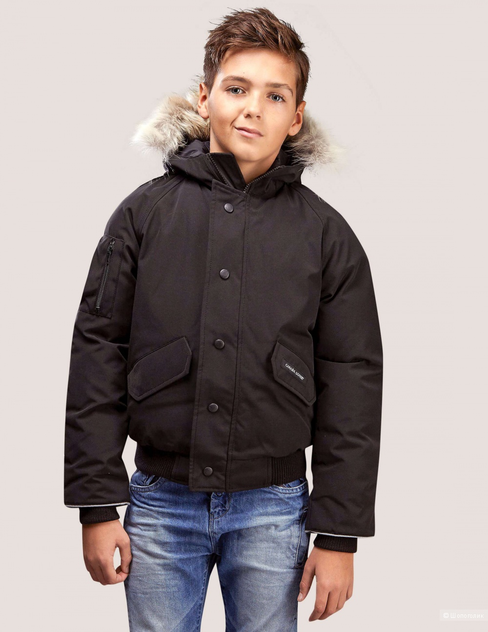 Canada Goose пуховик на мальчика 7-8 лет.