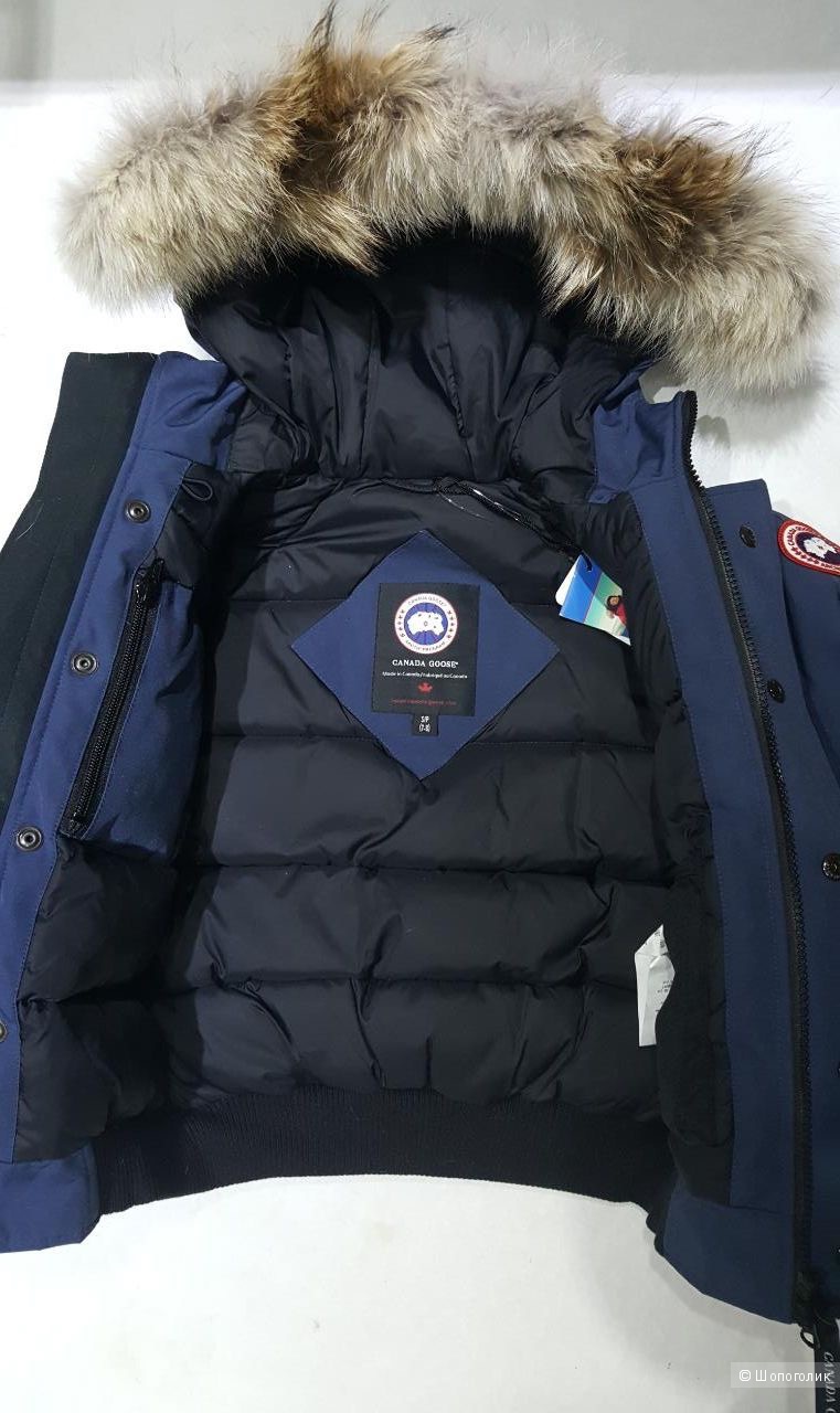 Canada Goose пуховик на мальчика 14-16 лет.