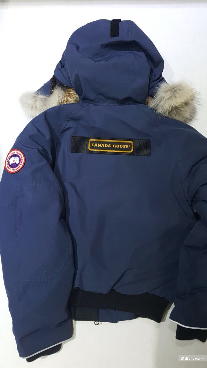 Canada Goose пуховик на мальчика 14-16 лет.