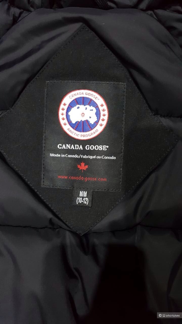 Canada Goose пуховик на мальчика 10-12 лет.