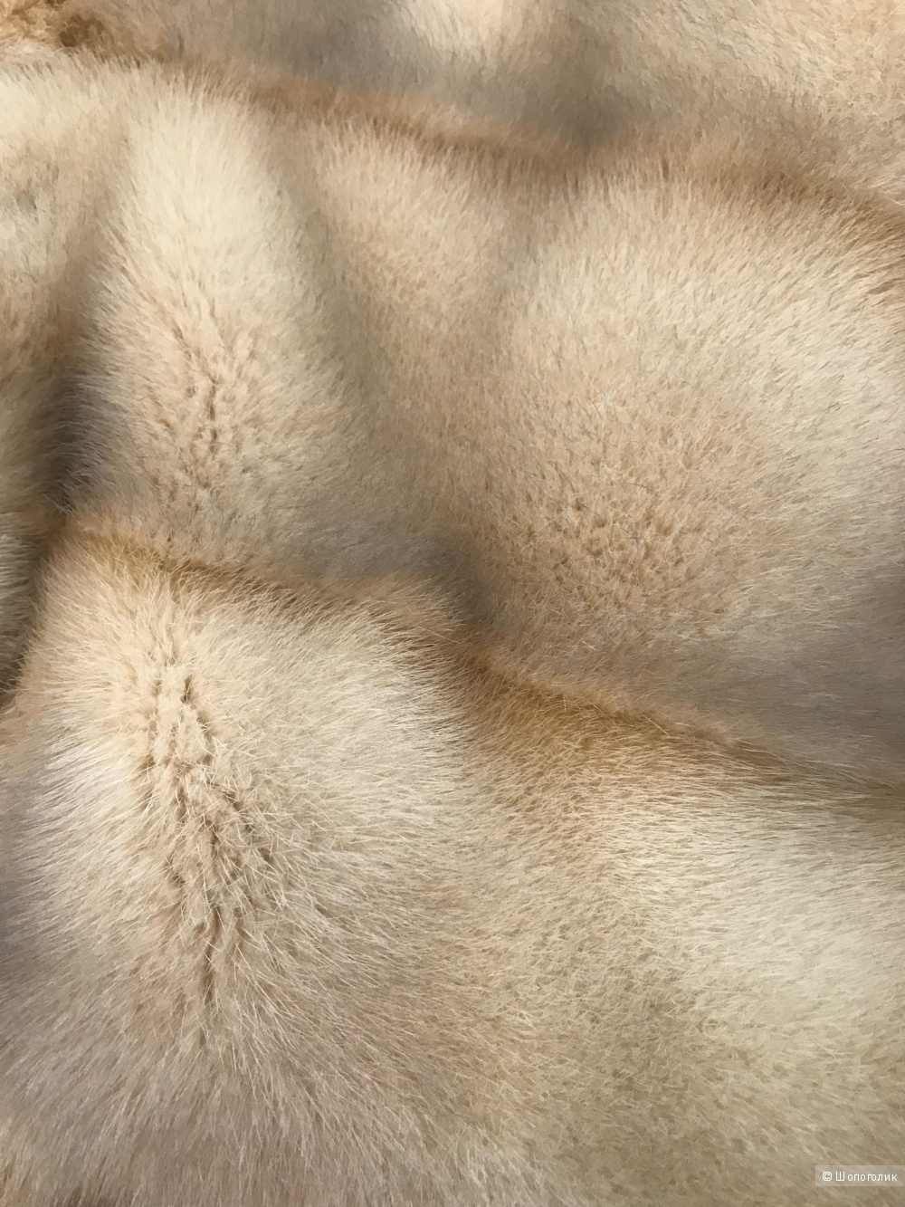 Зимняя курточка A.D.N. Furs р.44-46