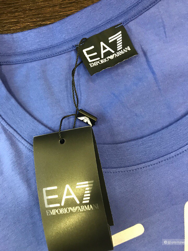 Женская футболка EA7, размер XS