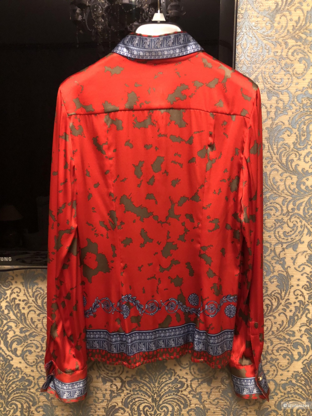 Шелковая блузка Versace размер  40it (42 rus)