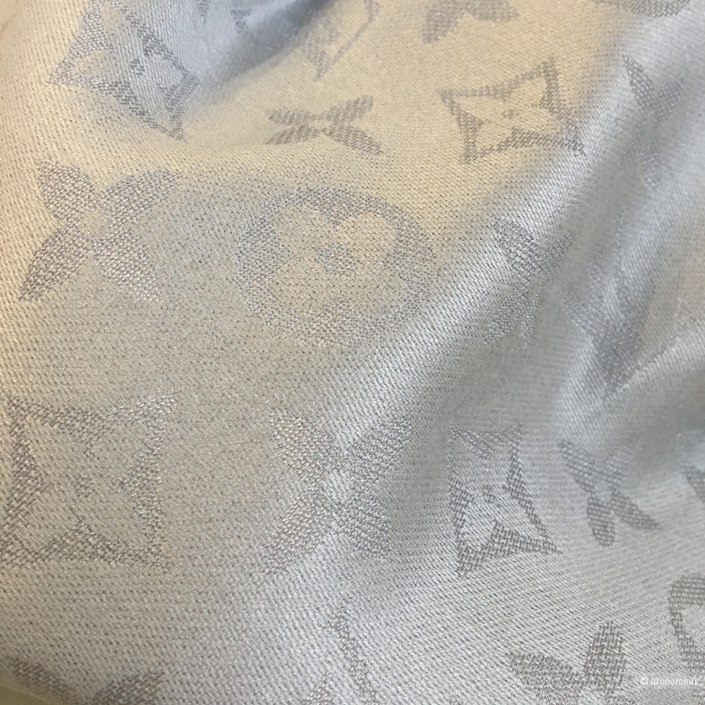 Платок Louis Vuitton Серебро, 140*140