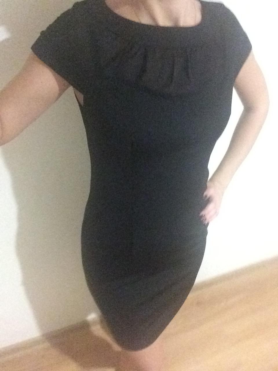 Маленькое черное платье р-р S