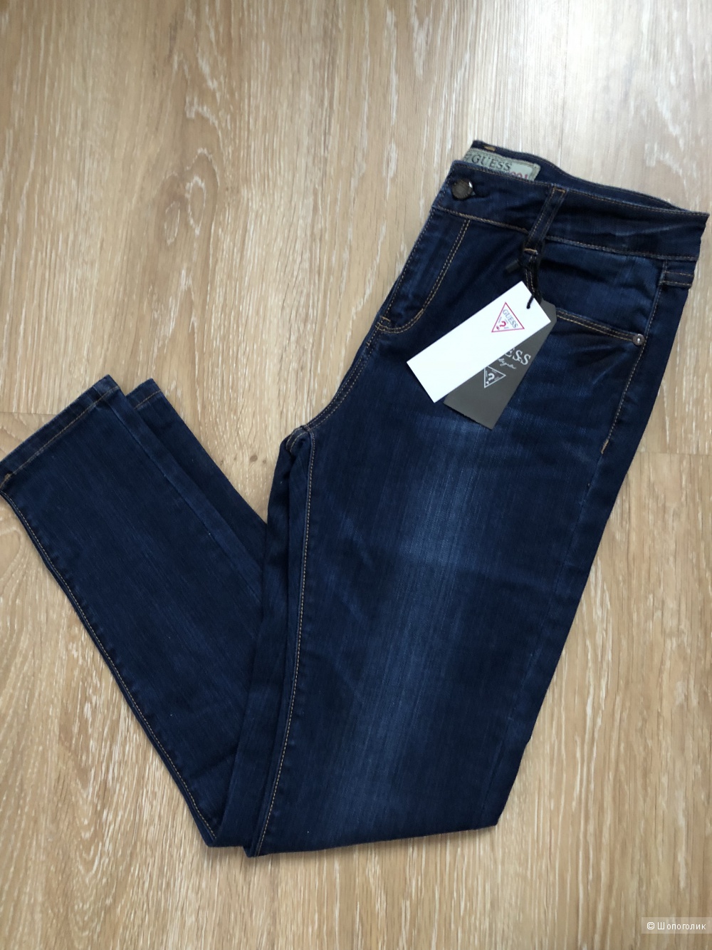 Джинсы Guess, 28