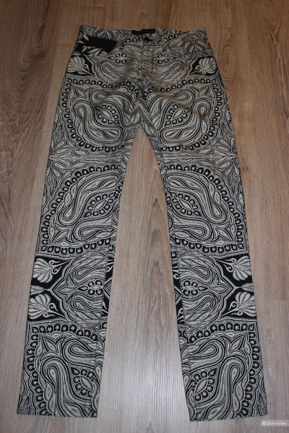 Джинсы ETRO, размер 44-46