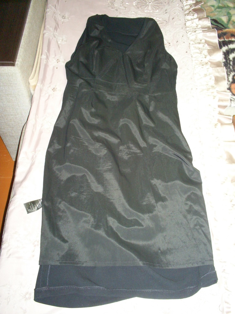 Платье от Karen Millen р 16 UK на 50 рус.