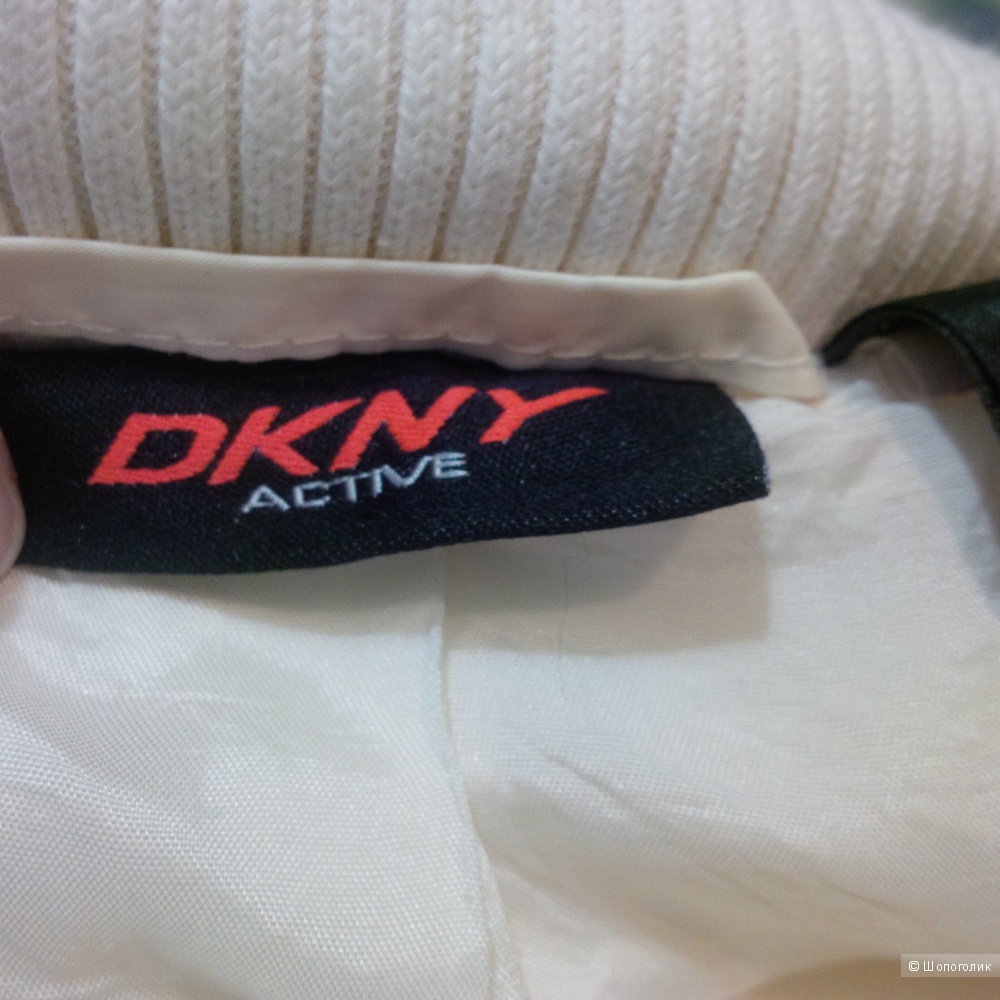 Пуховик DKNY, размер S(42-44)
