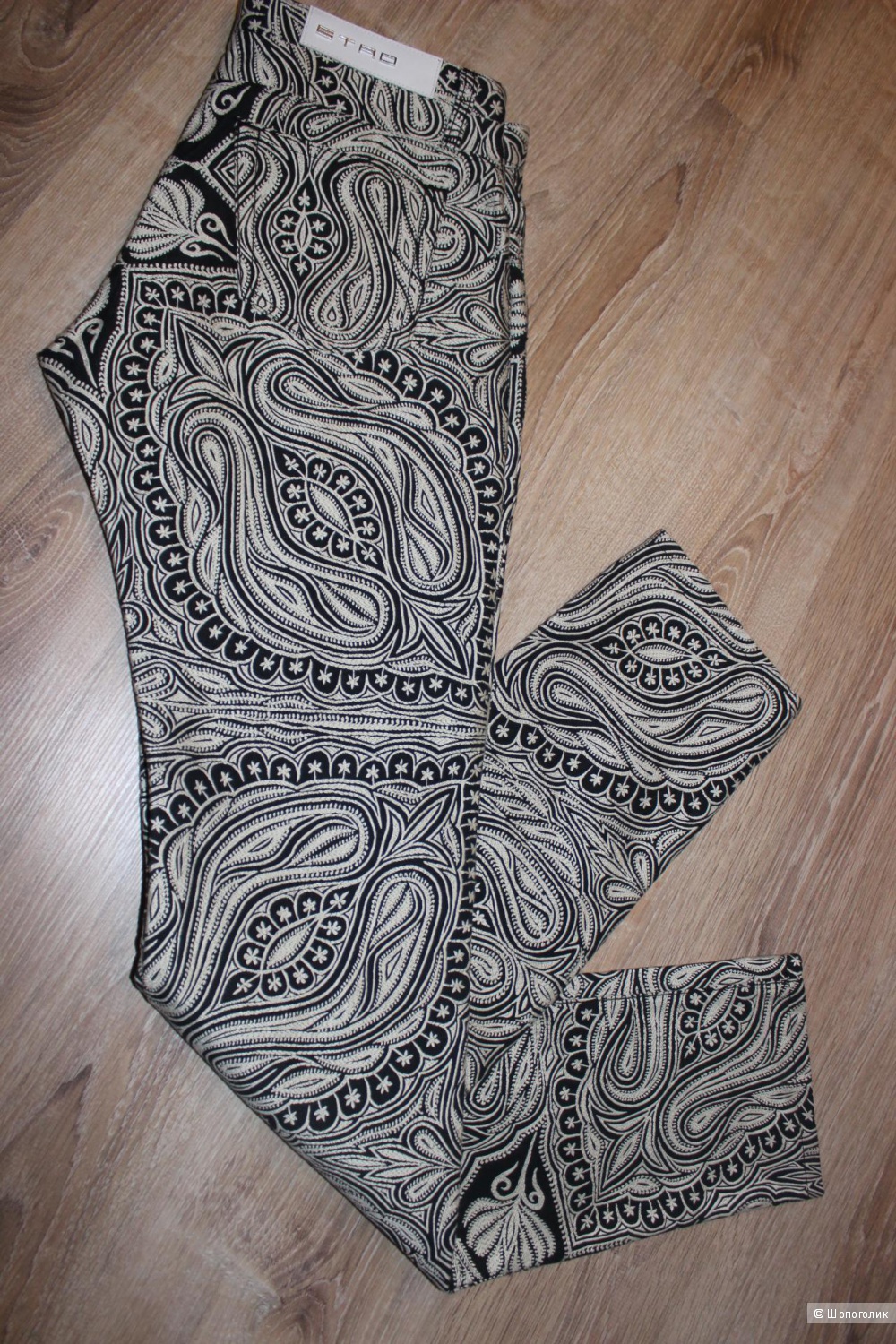 Джинсы Etro 44 размер
