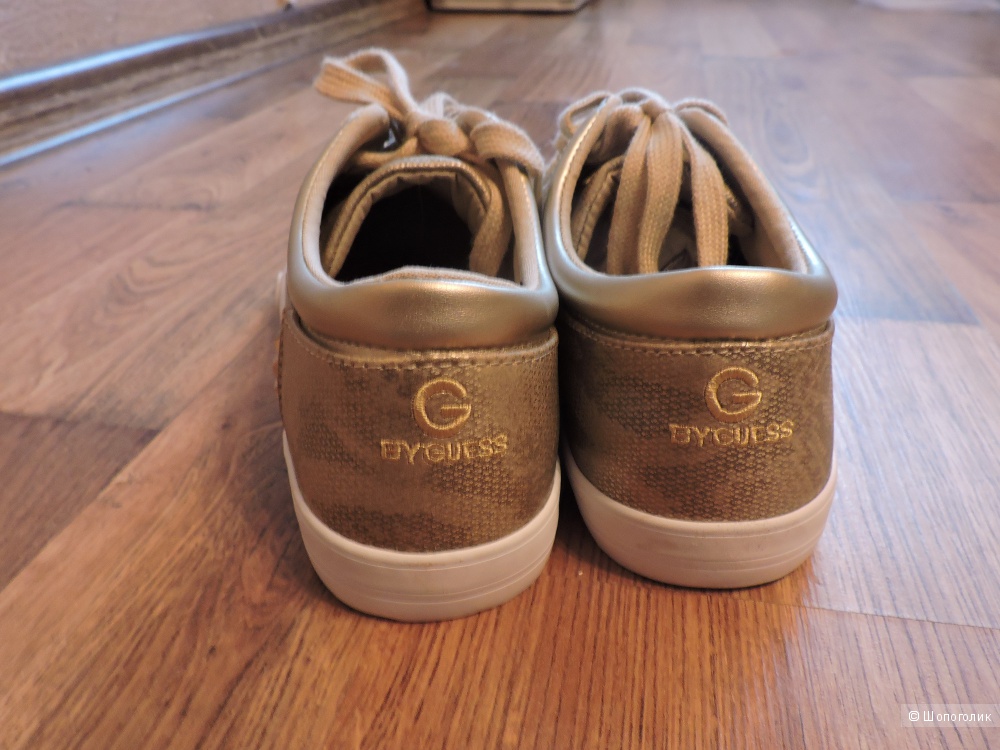 G by Guess сникерсы 9 us