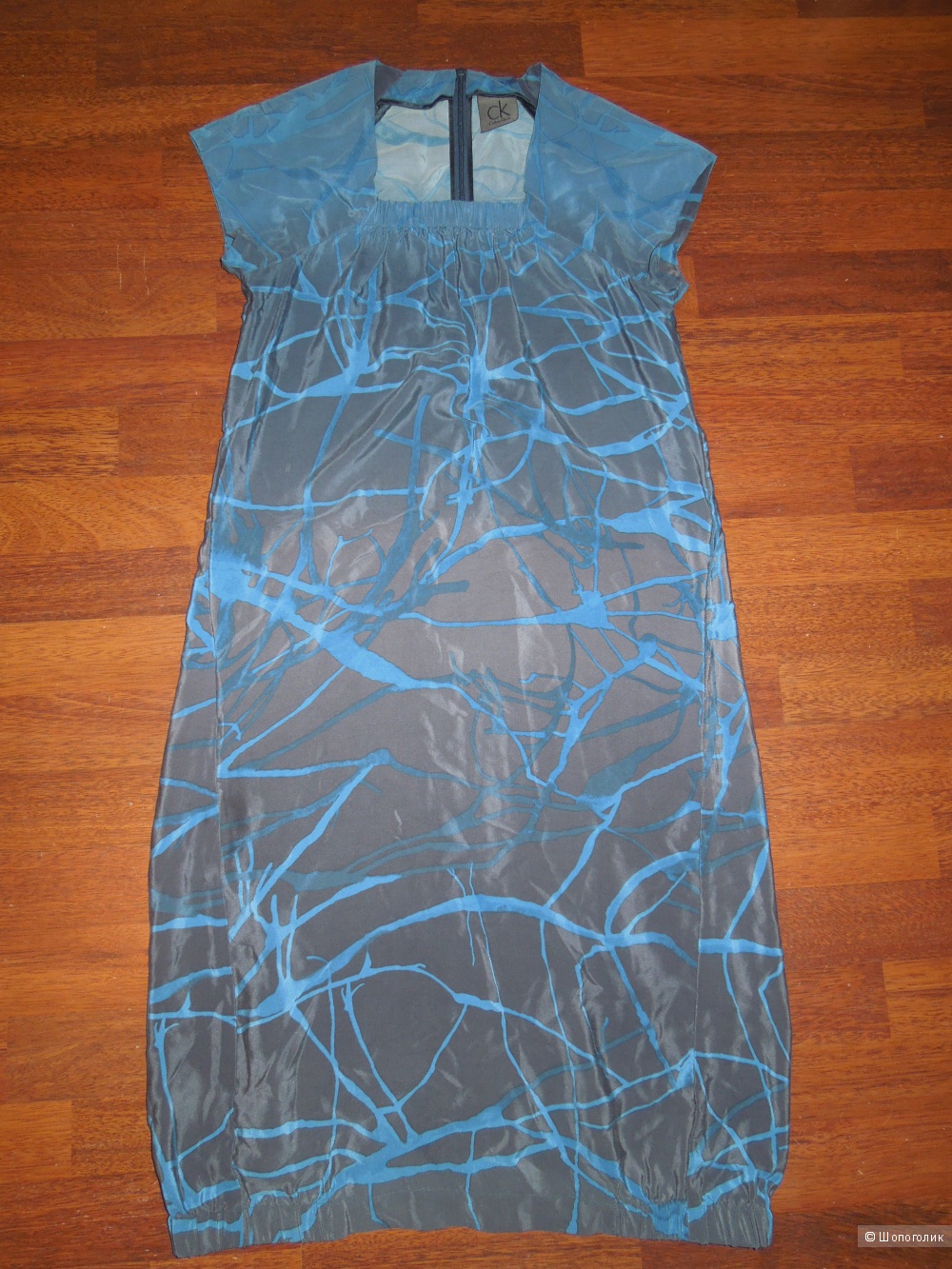 Платье шелковое Calvin Klein 44 размер