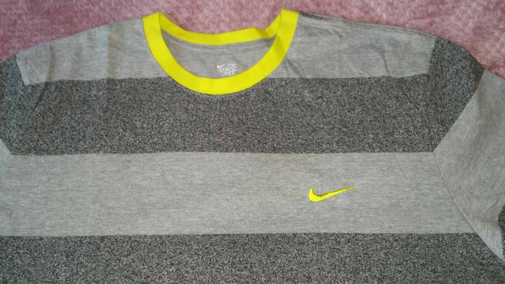 Футболка  Nike, размер XXL = 54-56 (рос)