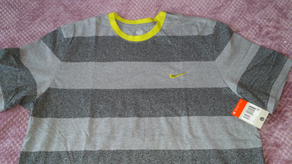 Футболка Nike, размер XXL = 54-56 (рос)