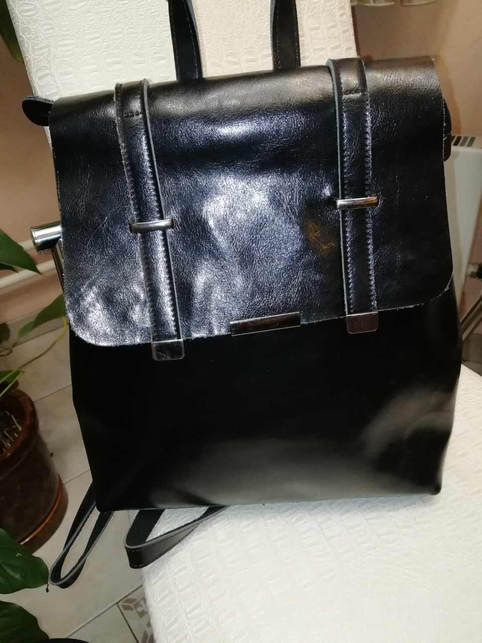 Кожаный рюкзак-сумка, размер 35х32