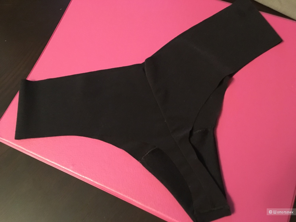 Бесшовные трусики - стринги Victoria's Secret, размер S (сет из 3 штук)