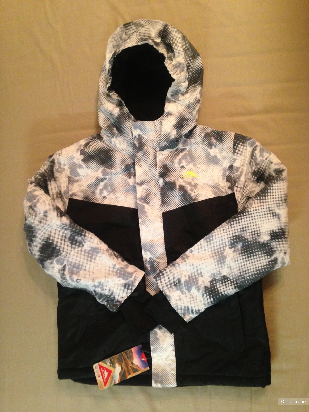 Зимняя мембранная куртка для мальчика High Sierra (США), на рост 164