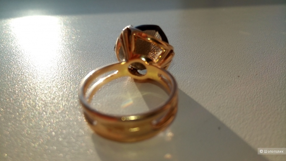 Золотое кольцо с ТОПАЗОМ