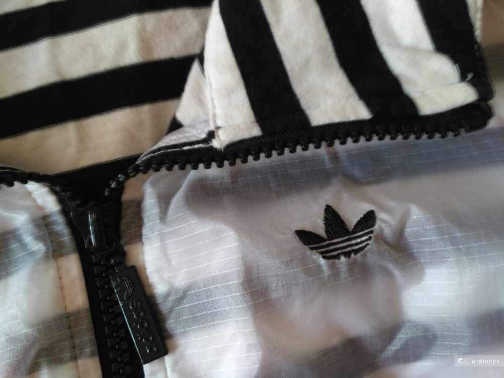 Куртка-ветровка Adidas, Eur.34