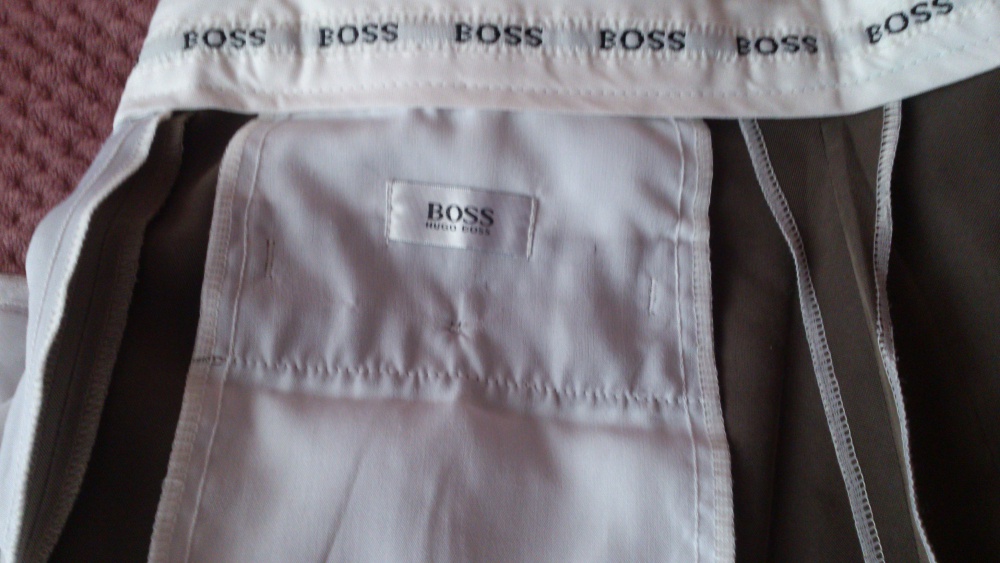 Брюки мужские HUGO BOSS светло коричневые, размер 48-50, на рост до 175