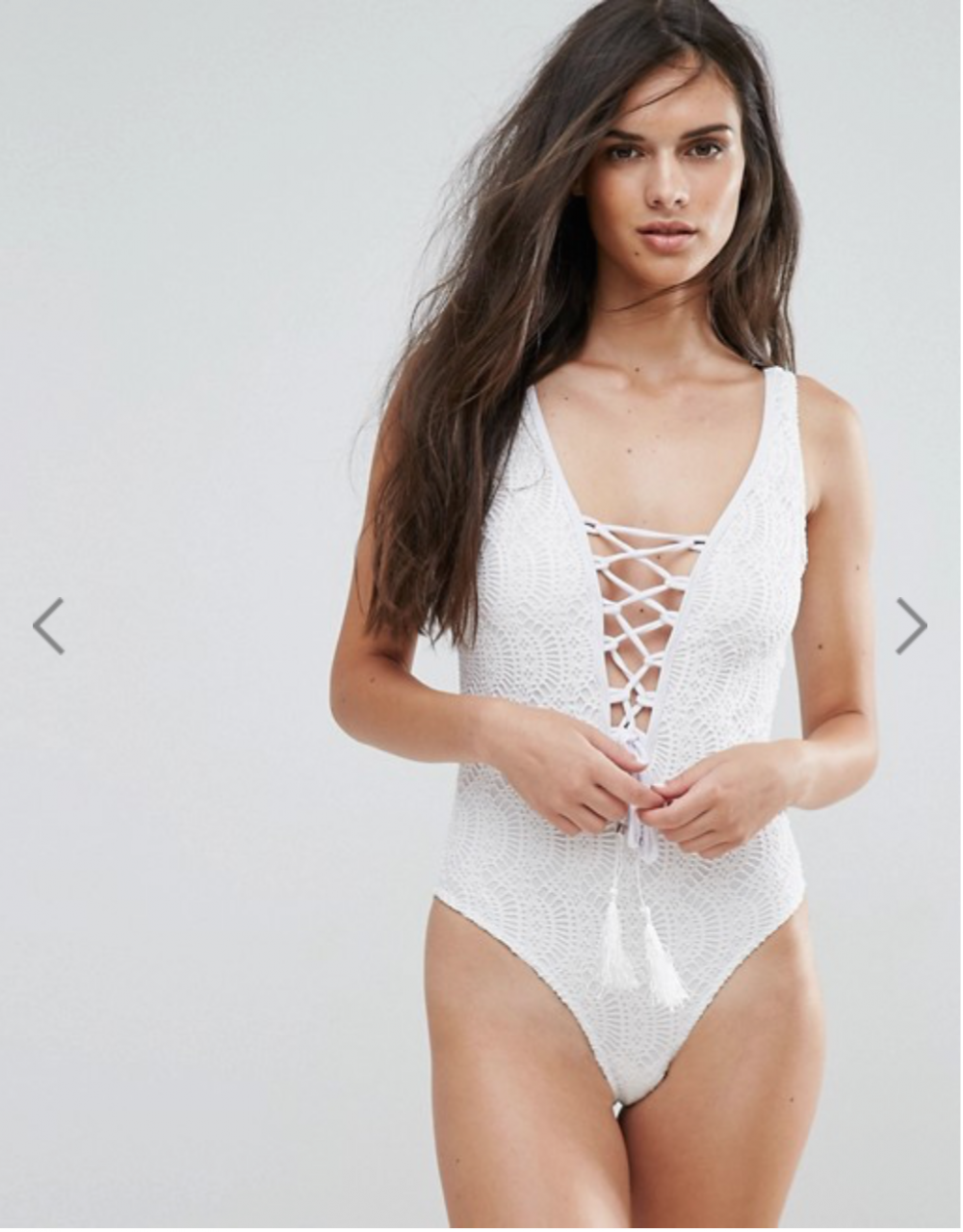 Слитный купальник кроше со шнуровкой Missguided 40