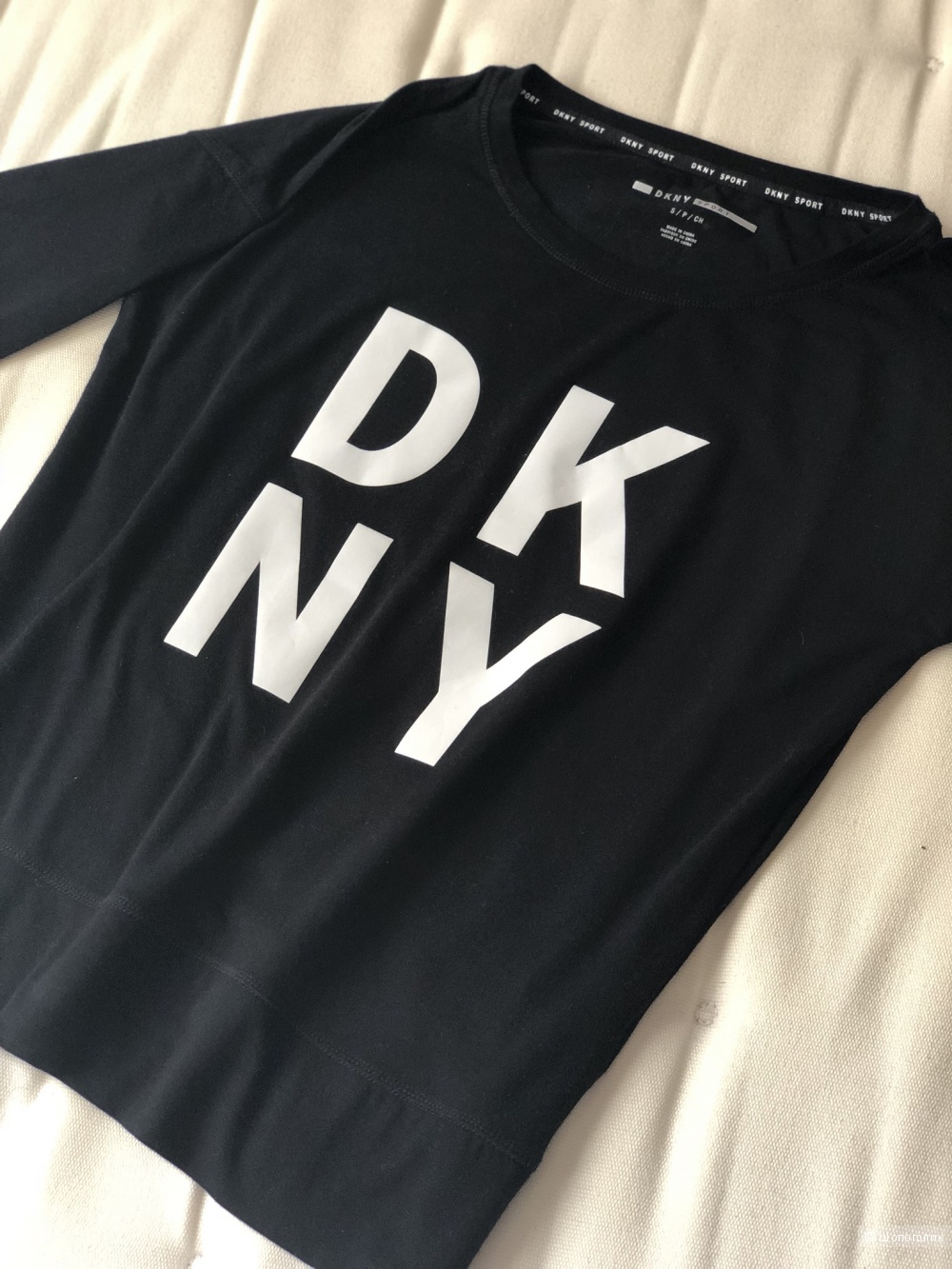 Худи DKNY Sport, S-M