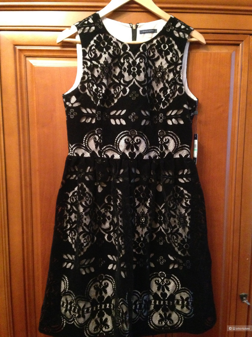 Платье Tommy Hilfiger, размер 8