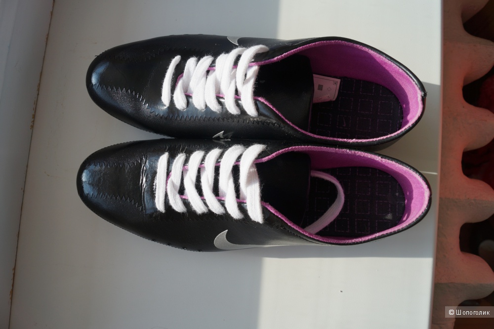 Кожаные кроссовки WMNS NIKE DELPHIA LOW р.39