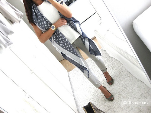 Шаль Louis Vuitton jeans, 140/140