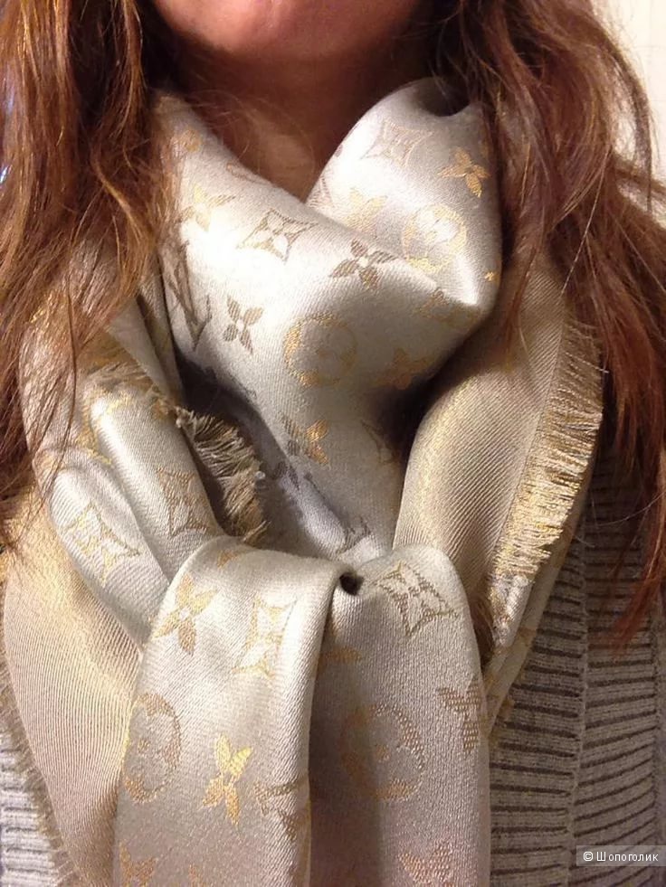 Платок Louis Vuitton Gold, 140/140