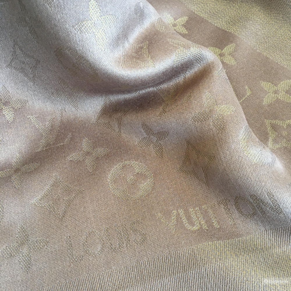 Платок Louis Vuitton Gold, 140/140