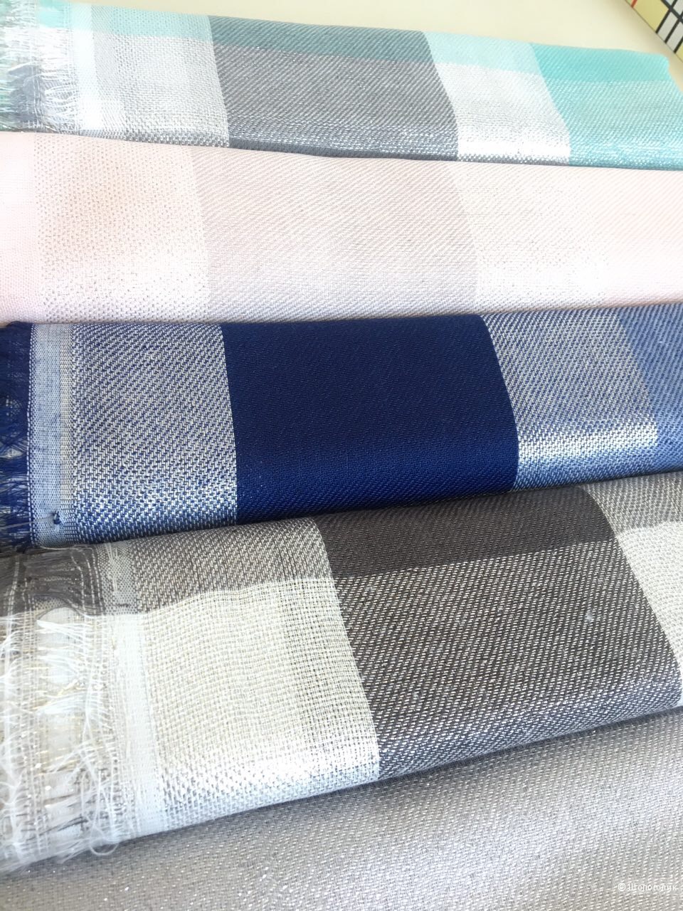 Платок Burberry, 90/90