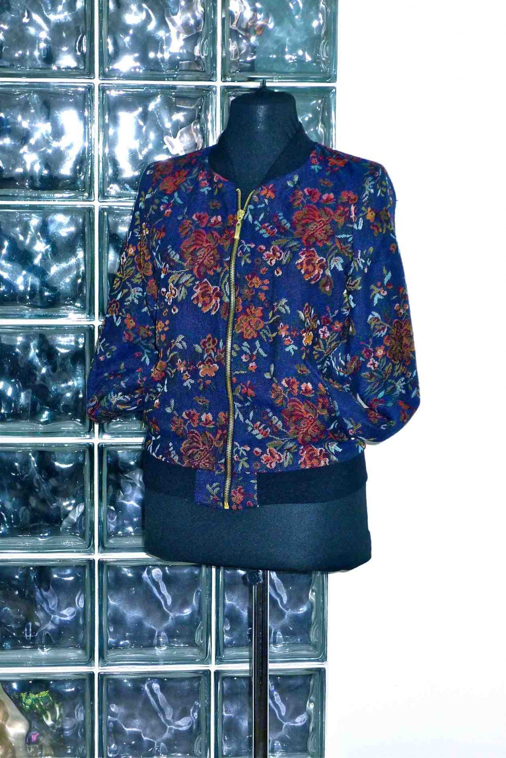 Бомбер куртка River Island размер 8/36