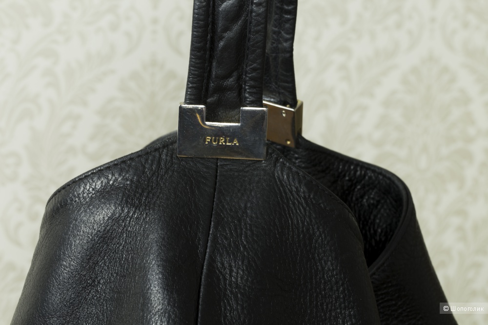 Furla - сумка-хобо женская, medium.
